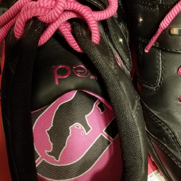 Marc Ecko Red womens' shoes - Picture 7 of 7